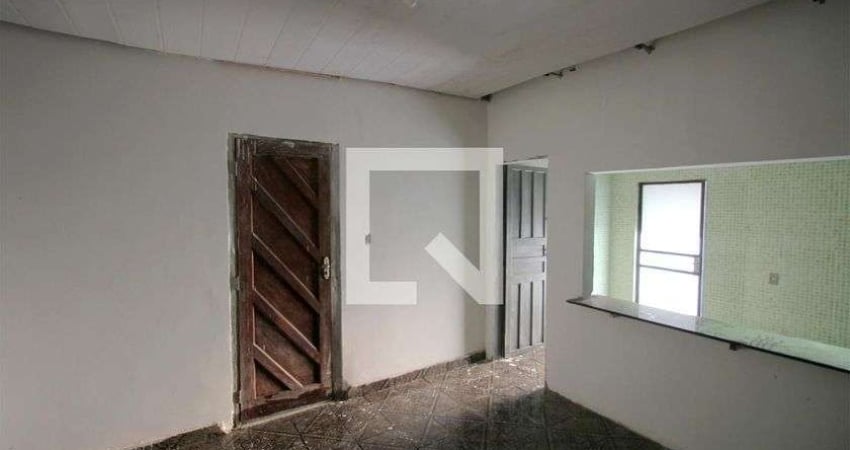 Casa para Aluguel - Boa Vista, 2 Quartos,  80 m² - Belo Horizonte