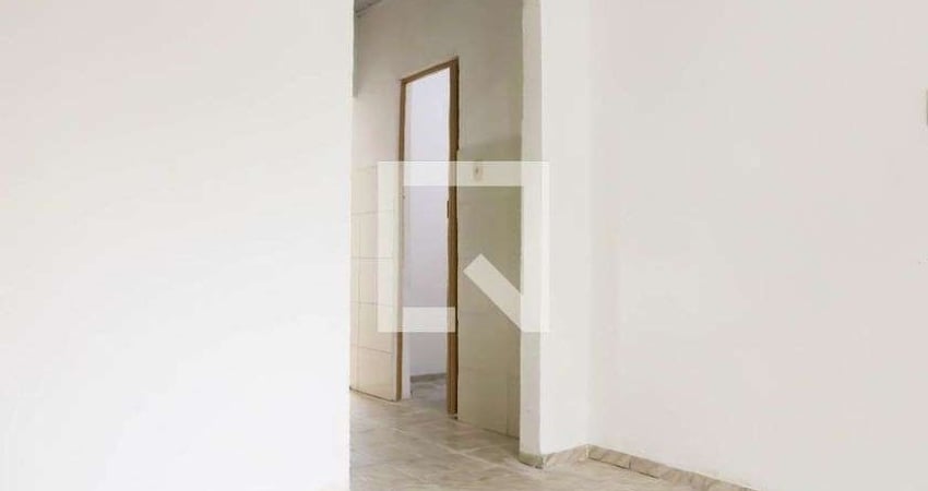 Casa para Aluguel - Piedade, 2 Quartos,  65 m² - Rio de Janeiro