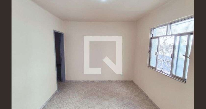 Casa para Aluguel - Quintino Bocaiúva, 2 Quartos,  70 m² - Rio de Janeiro