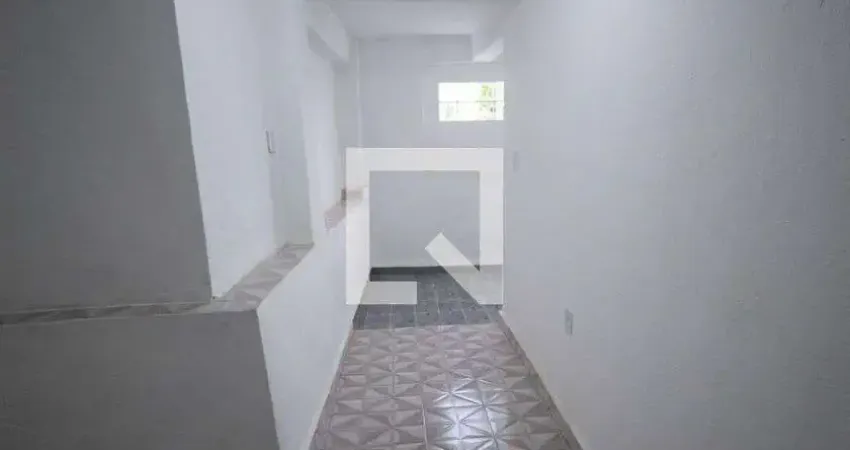 Apartamento para Aluguel - Brás de Pina, 1 Quarto,  43 m² - Rio de Janeiro
