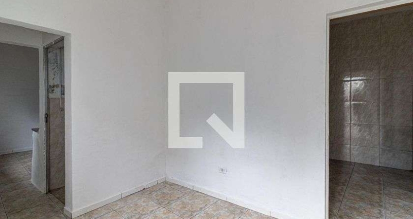 Casa para Aluguel - Vila Jacuí, 2 Quartos,  52 m² - São Paulo