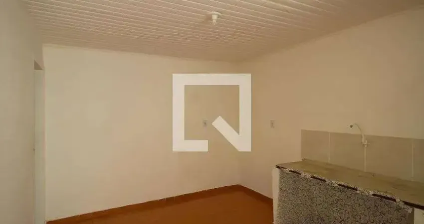 Casa para Aluguel - Sapopemba, 1 Quarto,  23 m² - São Paulo