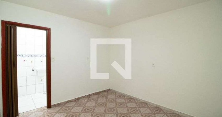Casa para Aluguel - Vila Nova Galvão, 1 Quarto,  40 m² - São Paulo
