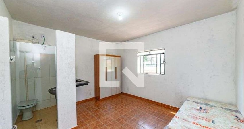 Kitnet / Stúdio para Aluguel - Barreiro, 1 Quarto,  30 m² - Belo Horizonte