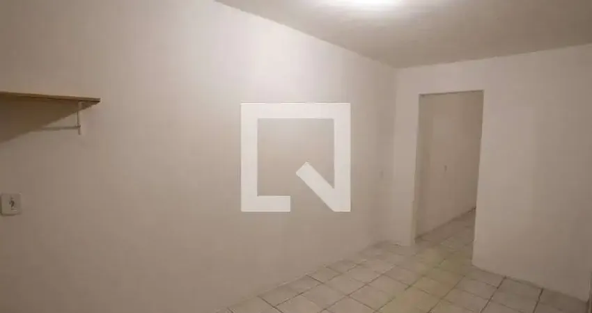 Casa para Aluguel - Jardim Santa Maria, 1 Quarto,  40 m² - São Paulo