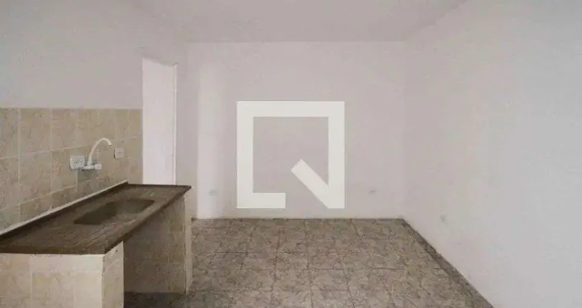 Casa para Aluguel - Sapopemba, 1 Quarto,  22 m² - São Paulo