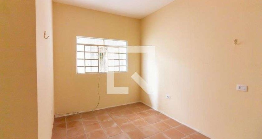 Casa para Aluguel - Veloso, 1 Quarto,  60 m² - Osasco