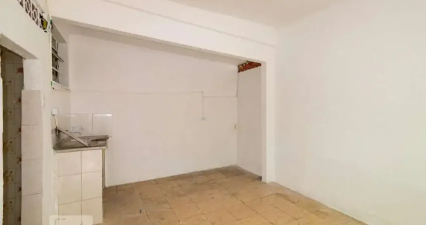 Casa para Aluguel - Ipiranga, 1 Quarto,  20 m² - São Paulo