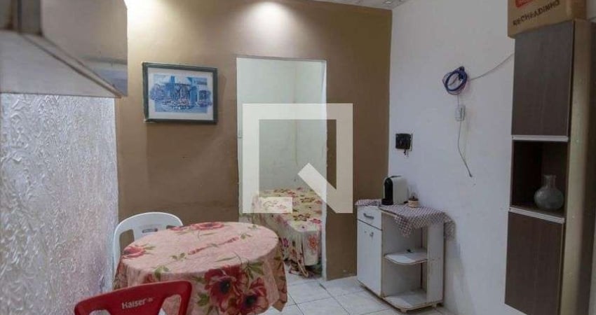 Kitnet / Stúdio para Aluguel - Cabula, 1 Quarto,  20 m² - Salvador