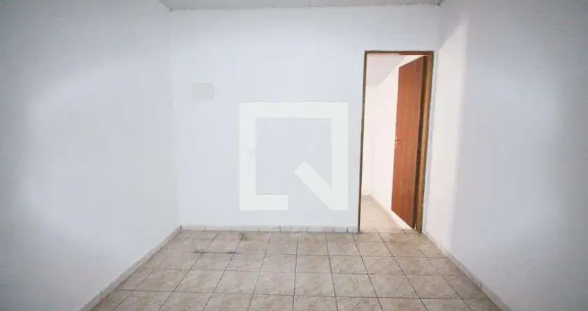 Casa para Aluguel - Vila Santista, 1 Quarto,  55 m² - São Paulo