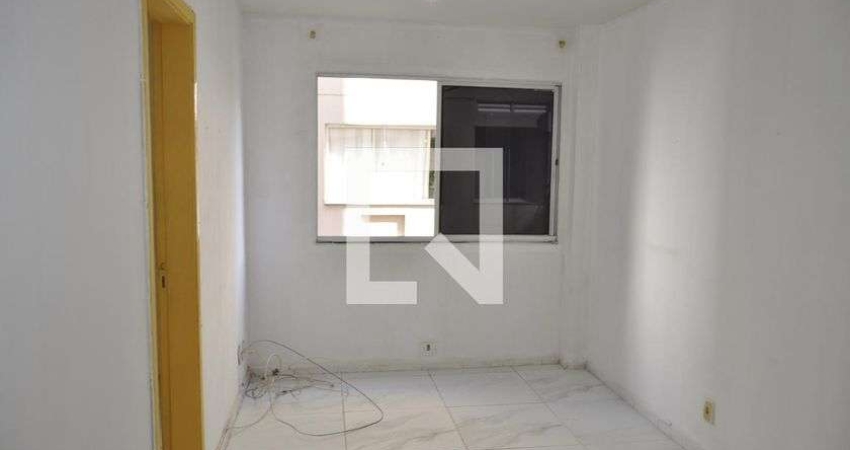 Apartamento para Aluguel - Quintino Bocaiúva, 2 Quartos,  44 m² - Rio de Janeiro