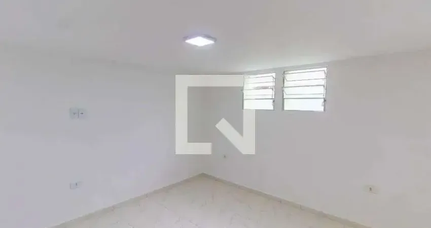 Casa para Aluguel - Cangaíba, 1 Quarto,  32 m² - São Paulo