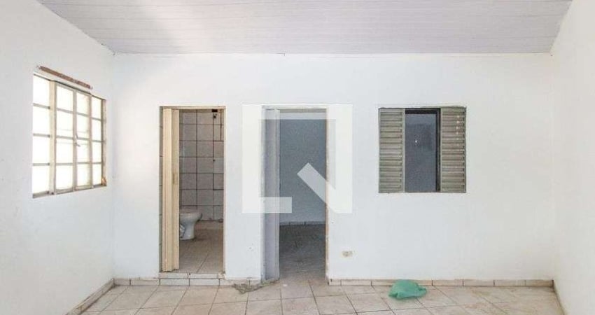 Casa para Aluguel - Cidade Lider, 1 Quarto,  70 m² - São Paulo