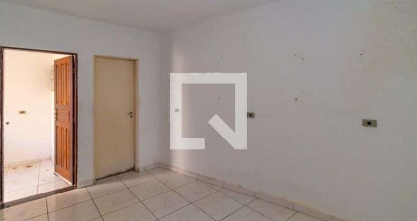 Casa para Aluguel - Vila Alpina, 2 Quartos,  60 m² - São Paulo