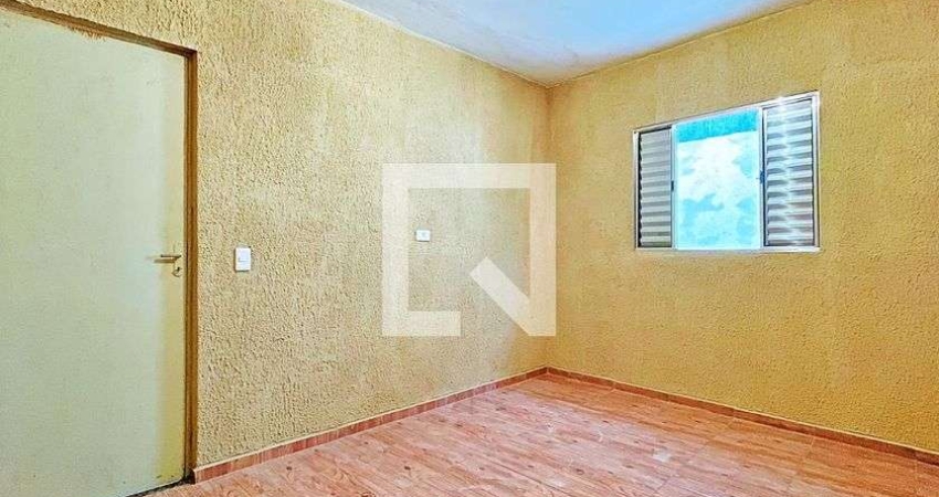 Casa para Aluguel - Picanço, 1 Quarto,  35 m² - Guarulhos