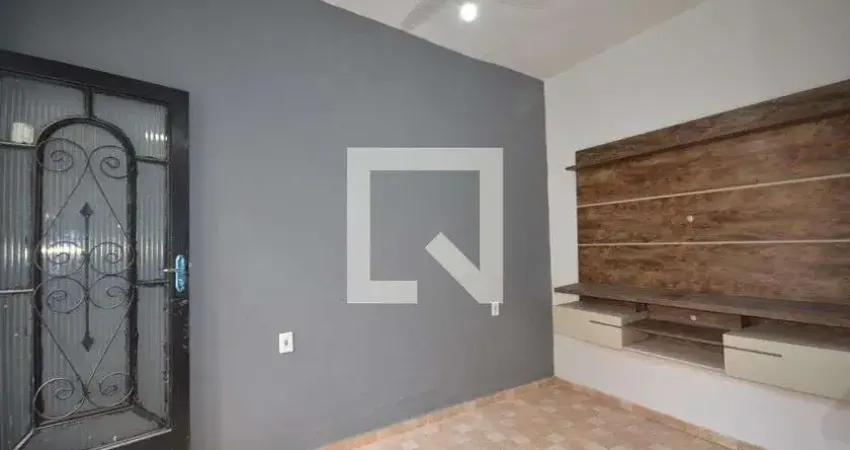 Casa para Aluguel - Oswaldo Cruz, 2 Quartos,  70 m² - Rio de Janeiro