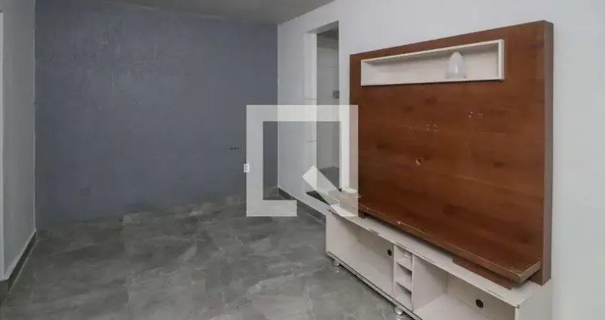 Casa para Aluguel - Jardim Carioca, 2 Quartos,  49 m² - Rio de Janeiro
