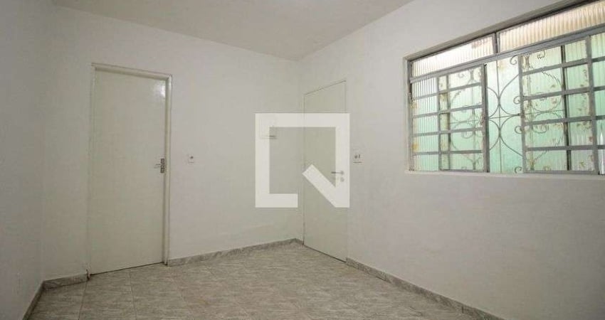 Casa para Aluguel - Jardim Nove de Julho, 1 Quarto,  45 m² - São Paulo