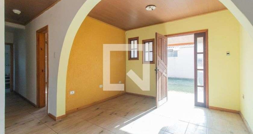 Casa para Aluguel - Ponta Grossa, 2 Quartos,  120 m² - Porto Alegre