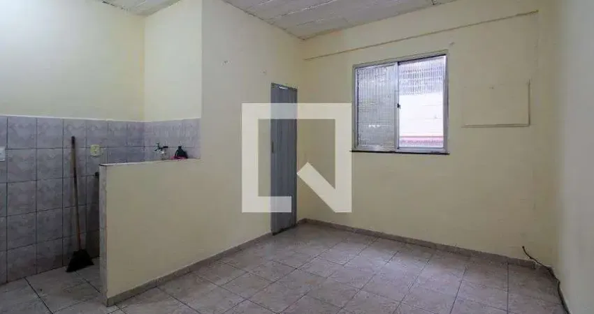 Kitnet / Stúdio para Aluguel - Itanhangá, 1 Quarto,  17 m² - Rio de Janeiro