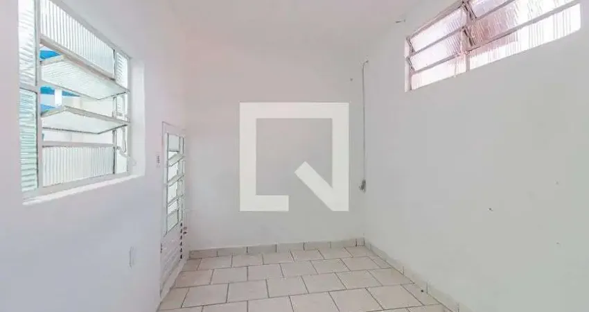 Casa para Aluguel - Vila Ré, 1 Quarto,  50 m² - São Paulo