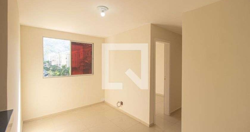 Apartamento para Aluguel - Guaratiba, 2 Quartos,  50 m² - Rio de Janeiro