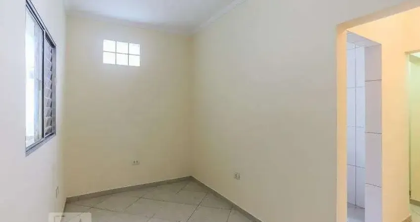 Casa para Aluguel - Butantã, 1 Quarto,  30 m² - São Paulo