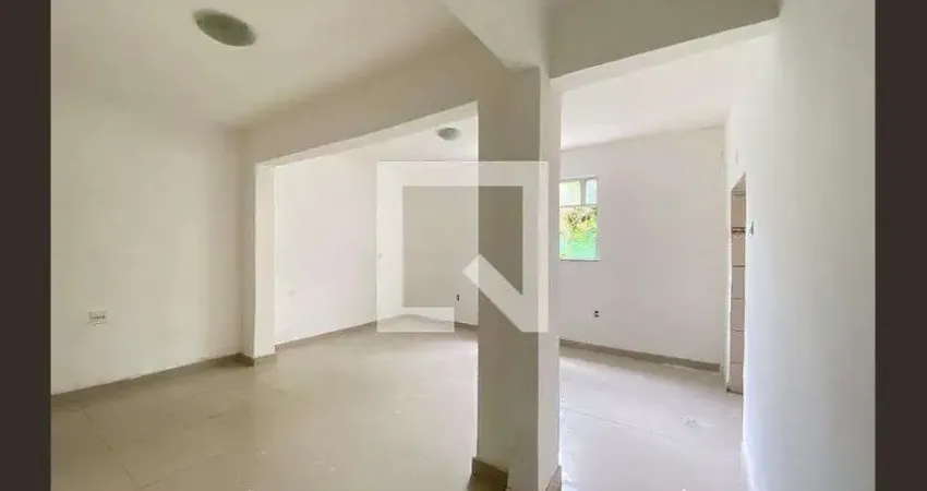 Casa para Aluguel - Abolição, 2 Quartos,  78 m² - Rio de Janeiro