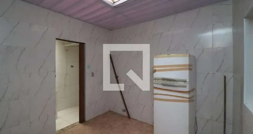 Casa para Aluguel - Vila Santa Clara, 2 Quartos,  60 m² - São Paulo