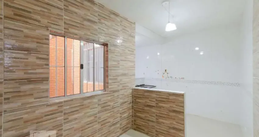 Casa para Aluguel - Itaquera, 2 Quartos,  50 m² - São Paulo