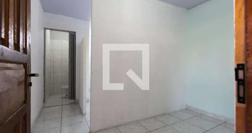 Kitnet / Stúdio para Aluguel - Itaquera, 1 Quarto,  19 m² - São Paulo