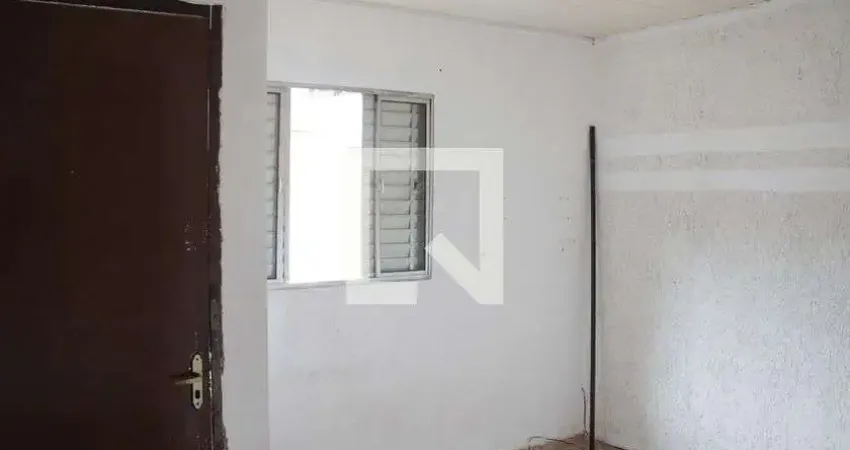 Casa para Aluguel - Cidade Satelite Santa Barbara, 1 Quarto,  45 m² - São Paulo
