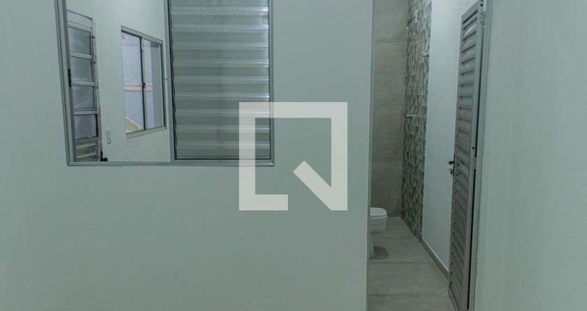 Casa / Sobrado em Condomínio para Aluguel - Vila Boacava, 1 Quarto,  33 m² - São Paulo