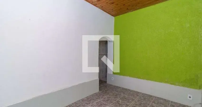 Casa para Aluguel - Marechal Hermes, 2 Quartos,  56 m² - Rio de Janeiro