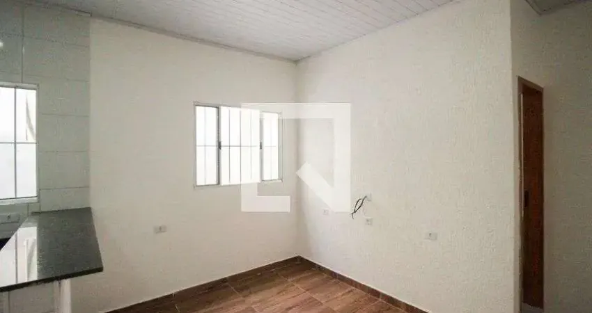 Casa / Sobrado em Condomínio para Aluguel - Jardim Robrun, 1 Quarto,  35 m² - São Paulo