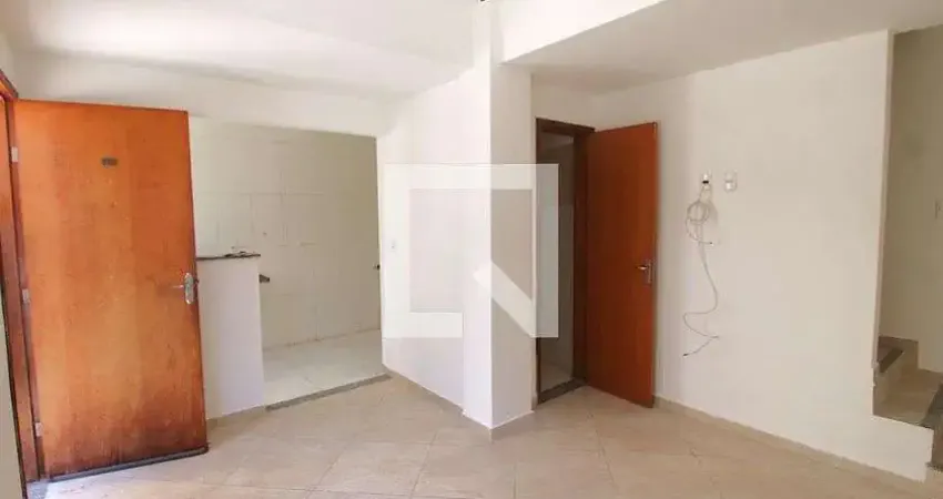 Casa para Aluguel - Bento Ribeiro, 2 Quartos,  62 m² - Rio de Janeiro