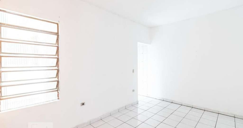 Casa para Aluguel - Sapopemba, 1 Quarto,  50 m² - São Paulo