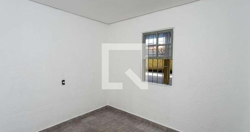 Casa para Aluguel - Parque Sao Luis, 1 Quarto,  36 m² - São Paulo