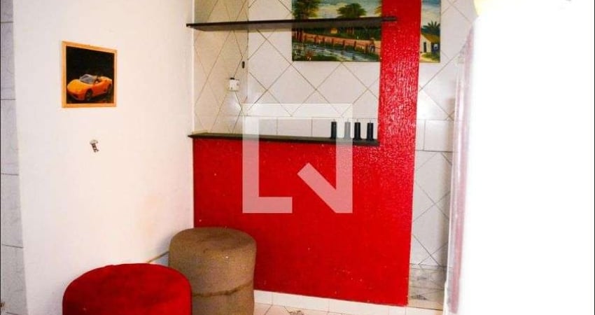 Apartamento para Aluguel - Itapuã, 2 Quartos,  50 m² - Salvador