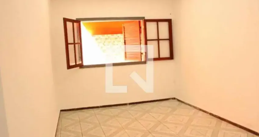 Casa para Aluguel - Jardim Éster Yolanda, 2 Quartos,  40 m² - São Paulo