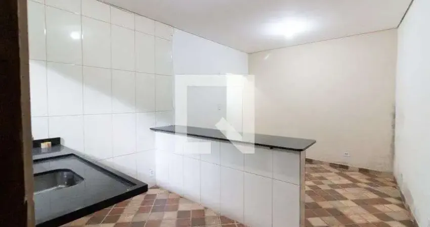 Casa para Aluguel - Butantã, 1 Quarto,  40 m² - São Paulo