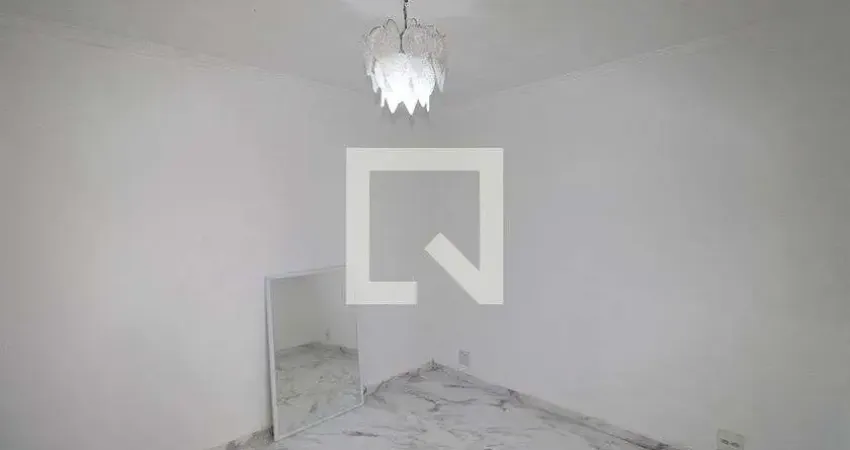 Kitnet / Stúdio para Aluguel - Marechal Hermes, 1 Quarto,  16 m² - Rio de Janeiro