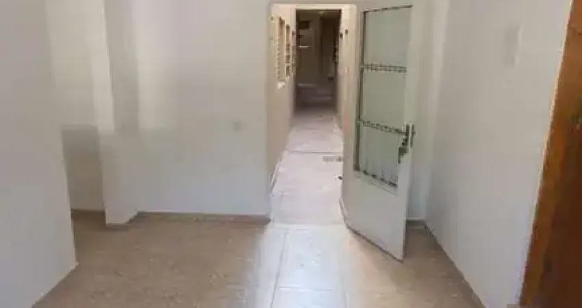 Casa para Aluguel - Jardim Santa Emília, 1 Quarto,  40 m² - São Paulo