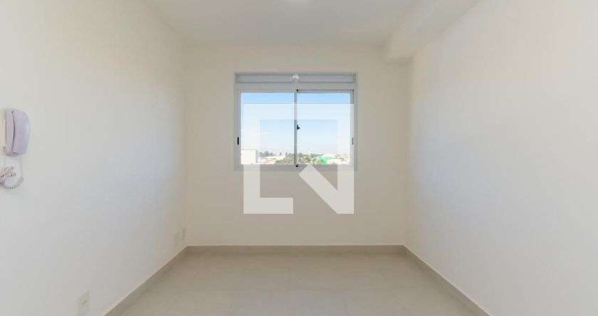 Apartamento para Aluguel - São Rafael, 2 Quartos,  34 m² - São Paulo