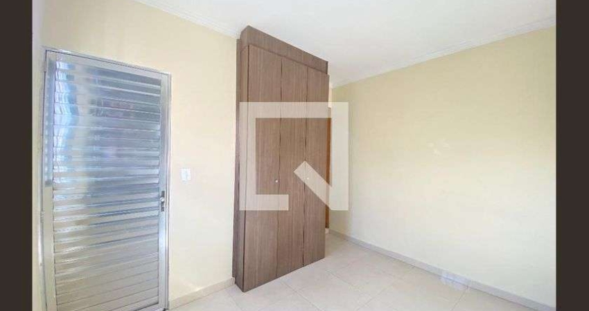 Casa para Aluguel - Portal dos Gramados, 1 Quarto,  50 m² - Guarulhos