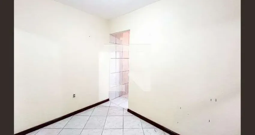 Casa para Aluguel - Campo Grande, 1 Quarto,  78 m² - Rio de Janeiro
