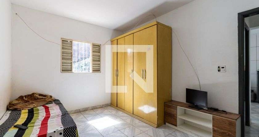 Casa para Aluguel - Cangaíba, 1 Quarto,  38 m² - São Paulo