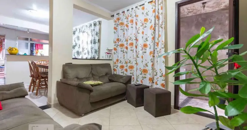 Casa para Aluguel - Jardim Santa Maria, 2 Quartos,  45 m² - São Paulo