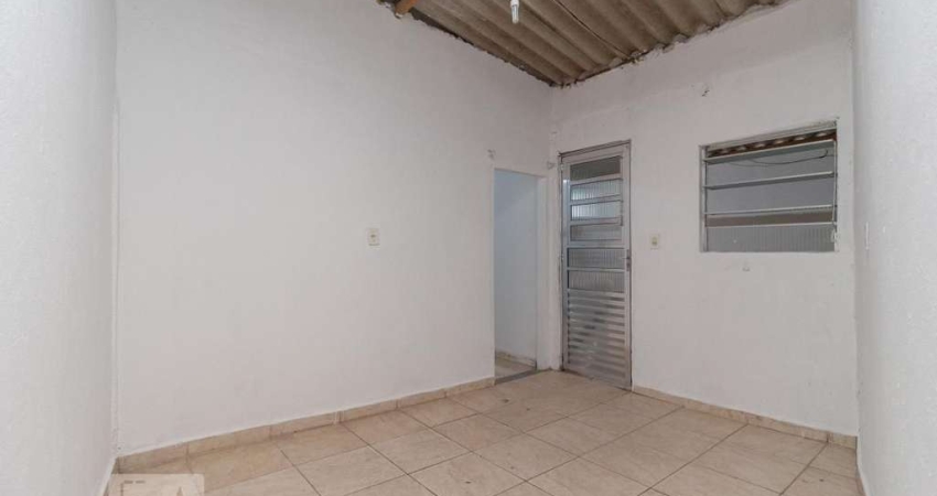 Casa para Aluguel - Jardim Éster Yolanda, 1 Quarto,  50 m² - São Paulo