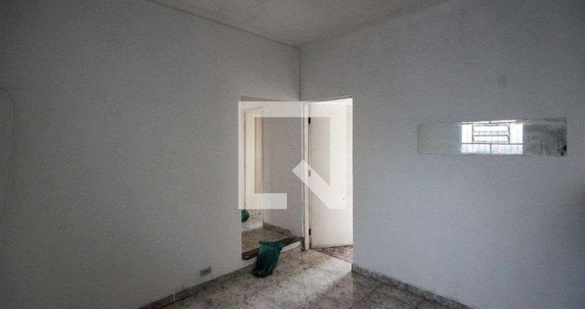 Casa para Aluguel - Sapopemba, 1 Quarto,  58 m² - São Paulo